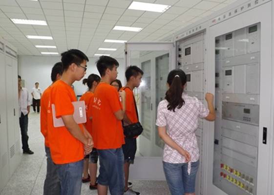 http://fazheng.xcu.edu.cn/uploadfile/Article/201207/2012070213422917434.jpg
